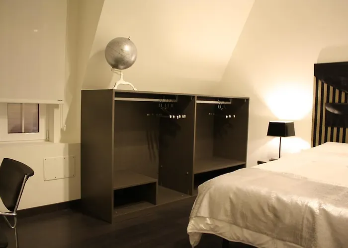 Balcones Del Arte 桑坦德